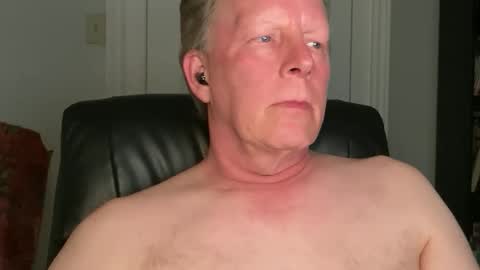 Snapshot of eddygl1968 chatting on 20, 5, 2026 Eddy online show from 20, 5, 2026