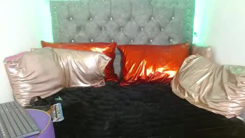 Snapshot of edenivy_lm chatting on 24, 5, 2026 edenivy_lm online show from 24, 5, 2026