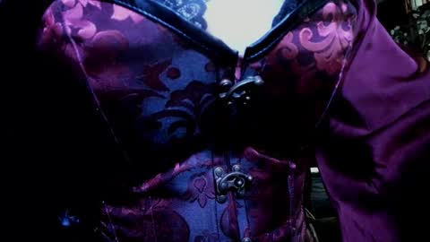 Snapshot of edgequeen69 chatting on 9, 11, 2025 EdgeQueen69 online show from 9, 11, 2025