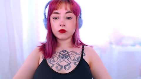 fickle demon made of clumps of matter online show from 29, 3, 2026