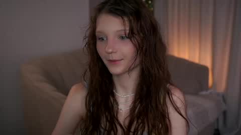 Lisa  online show from 24, 5, 2026