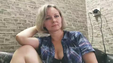 Snapshot of edithmanning chatting on 24, 1, 2025 edithmanning online show from 24, 1, 2025