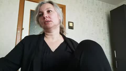 Snapshot of edithmanning chatting on 15, 5, 2026 edithmanning online show from 15, 5, 2026