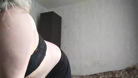 Snapshot of edithmanning chatting on 5, 7, 2026 edithmanning online show from 5, 7, 2026