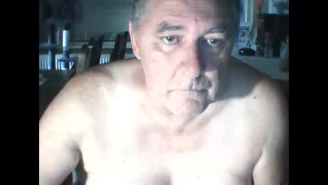 Snapshot of edje59a chatting on 11, 9, 2025 Eddy online show from 11, 9, 2025