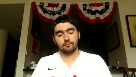 Snapshot of edmundfitz75 chatting on 7, 6, 2026 EddieFitz75 online show from 7, 6, 2026