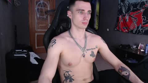 Snapshot of eduard_loveee chatting on 18, 4, 2026 Eduar online show from 18, 4, 2026