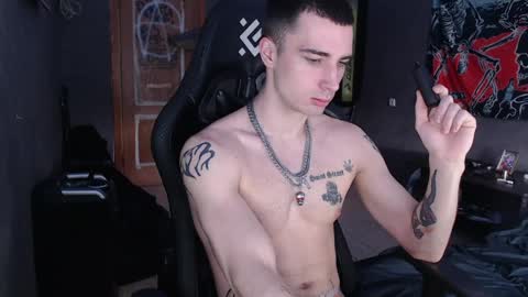 Snapshot of eduard_loveee chatting on 24, 4, 2026 Eduar online show from 24, 4, 2026