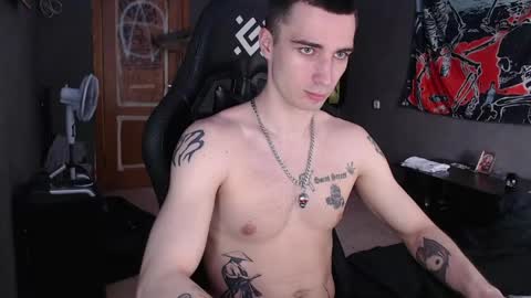 Snapshot of eduard_loveee chatting on 13, 5, 2026 Eduar online show from 13, 5, 2026
