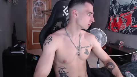 Snapshot of eduard_loveee chatting on 9, 8, 2026 Eduar online show from 9, 8, 2026