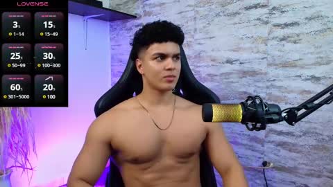 Snapshot of edward__clarck chatting on 3, 12, 2024 EDWARD CLARCK online show from 3, 12, 2024