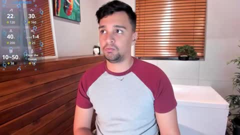 Snapshot of edward_maxx chatting on 22, 10, 2025 Eduardo online show from 22, 10, 2025