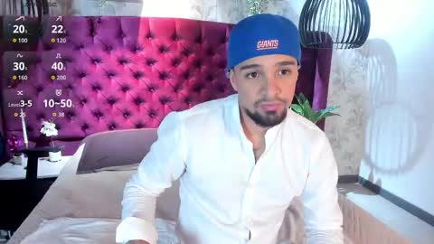 Snapshot of edward_maxx chatting on 18, 11, 2025 Eduardo online show from 18, 11, 2025