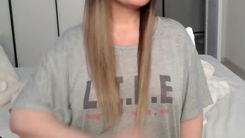 eelena4kiss online show from 25, 2, 2025