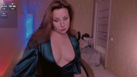 eesmaaarr online show from 14, 1, 2025