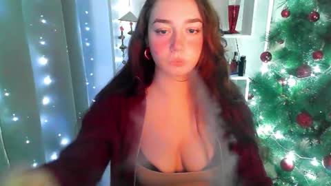 Snapshot of effie_balconii chatting on 26, 12, 2024 effie_balconii online show from 26, 12, 2024