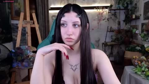 effiemeowley online show from 12, 4, 2026