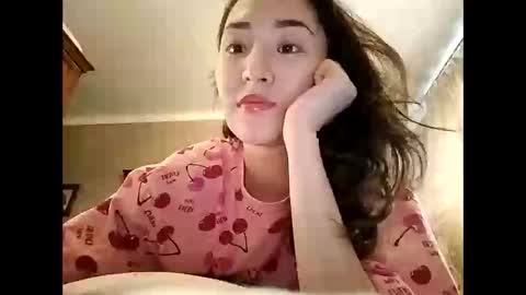 Effy online show from 15, 2, 2025