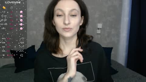 Snapshot of effy_gray chatting on 22, 12, 2024 Anna online show from 22, 12, 2024