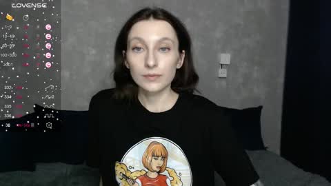 Snapshot of effy_gray chatting on 8, 3, 2025 Anna online show from 8, 3, 2025