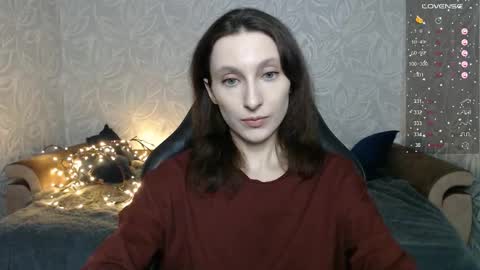 Snapshot of effy_gray chatting on 7, 1, 2026 Anna online show from 7, 1, 2026