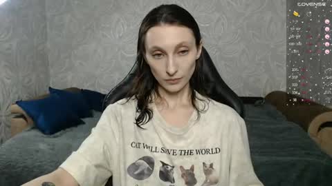 Snapshot of effy_gray chatting on 21, 6, 2026 Anna online show from 21, 6, 2026