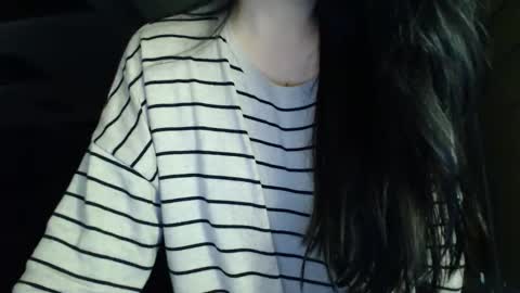 Snapshot of effy_m chatting on 16, 4, 2026 Effy online show from 16, 4, 2026