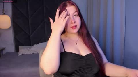 Effy online show from 26, 10, 2025