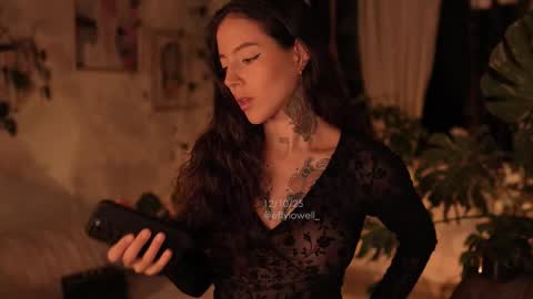 Effy online show from 13, 10, 2025