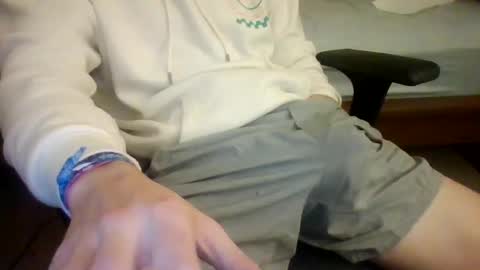 Snapshot of eframm chatting on 11, 12, 2024 eframm online show from 11, 12, 2024