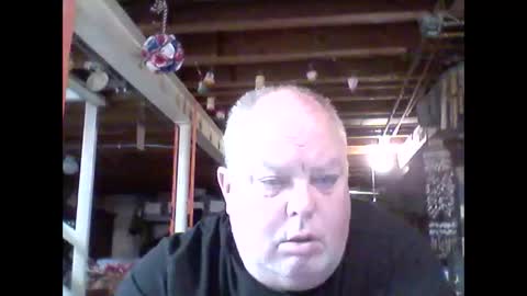 Snapshot of efriff chatting on 25, 5, 2026 efriff online show from 25, 5, 2026
