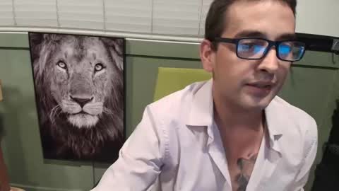 Snapshot of eguevara555500 chatting on 1, 6, 2026 SilverBulture online show from 1, 6, 2026