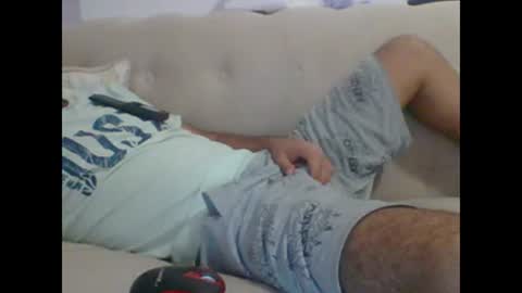 Snapshot of egyman2022 chatting on 7, 1, 2025 Im momo 35 Egyptian at Dubai online show from 7, 1, 2025