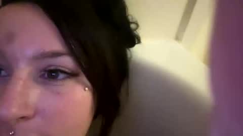 Snapshot of egyptiancottxn chatting on 19, 9, 2025 Egyptiancottxn online show from 19, 9, 2025