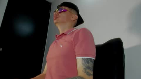 Snapshot of eider122 chatting on 27, 2, 2026 EIder online show from 27, 2, 2026