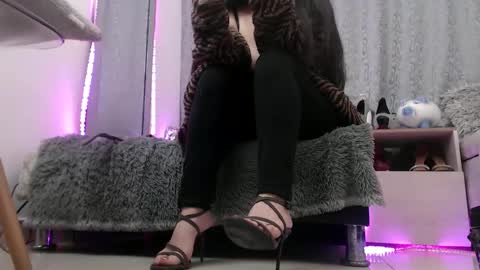 Snapshot of eileenqueen23 chatting on 9, 3, 2026 Eileen online show from 9, 3, 2026