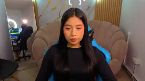 Snapshot of eimy18_b chatting on 4, 5, 2026 eimy18_b online show from 4, 5, 2026