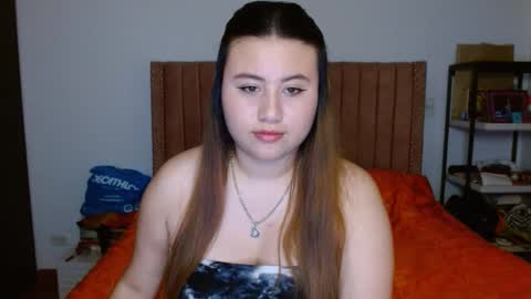Snapshot of eimy_collin chatting on 4, 3, 2025 EIMY   MODEL INDEPENDENT online show from 4, 3, 2025