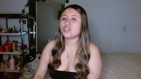 Snapshot of eimy_collin chatting on 9, 10, 2025 EIMY   MODEL INDEPENDENT online show from 9, 10, 2025