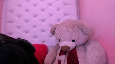 eimy online show from 15, 4, 2026