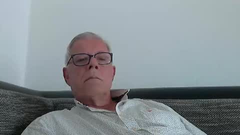 Snapshot of eisbaer1957 chatting on 21, 3, 2026 eisbaer1957 online show from 21, 3, 2026