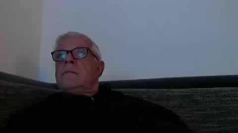 Snapshot of eisbaer1957 chatting on 28, 3, 2026 eisbaer1957 online show from 28, 3, 2026