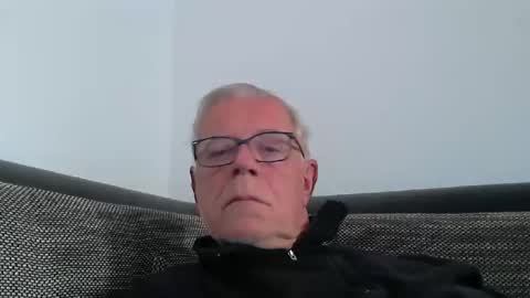 Snapshot of eisbaer1957 chatting on 29, 3, 2026 eisbaer1957 online show from 29, 3, 2026