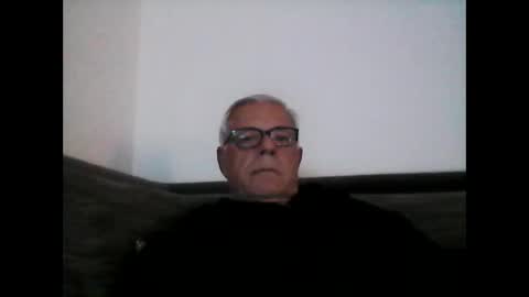 Snapshot of eisbaer1957 chatting on 4, 4, 2026 eisbaer1957 online show from 4, 4, 2026