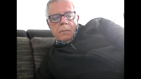 Snapshot of eisbaer1957 chatting on 14, 4, 2026 eisbaer1957 online show from 14, 4, 2026