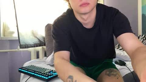 Snapshot of eitanhere chatting on 27, 3, 2026 Eitan online show from 27, 3, 2026