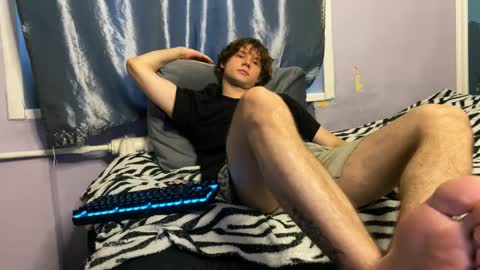 Snapshot of eitanhere chatting on 10, 4, 2026 Eitan online show from 10, 4, 2026