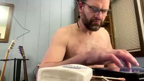 Snapshot of ejbooker11 chatting on 1, 2, 2025 PiedPiper online show from 1, 2, 2025