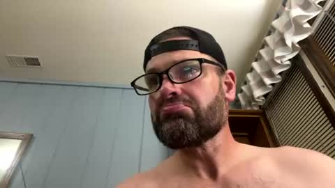 Snapshot of ejbooker11 chatting on 18, 6, 2026 PiedPiper online show from 18, 6, 2026