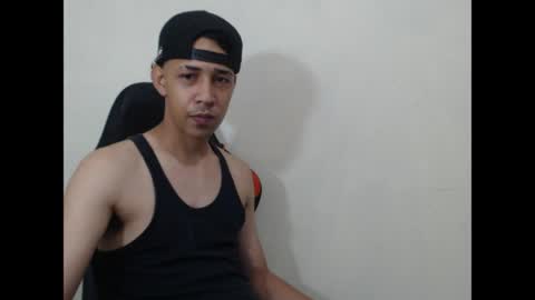 Snapshot of el_menor chatting on 28, 5, 2026 Instagram BelowAbajo online show from 28, 5, 2026